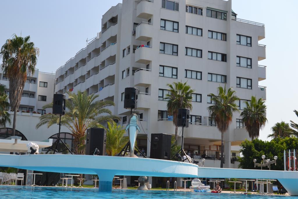 Sural Hotel Side Exterior foto