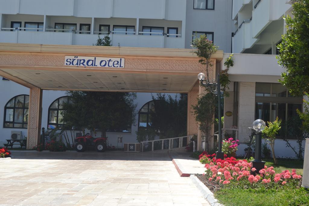 Sural Hotel Side Exterior foto